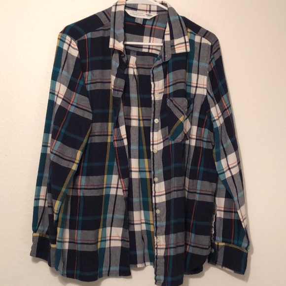 Old Navy Tops - Flannel Old Navy Tops - Flannel